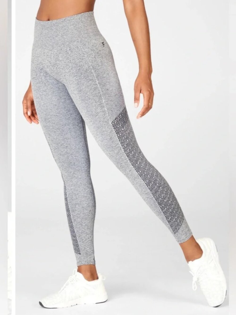 Fabletics Sync Seamless High-Waisted 7/8 Legging - Heather Gray - size Medium